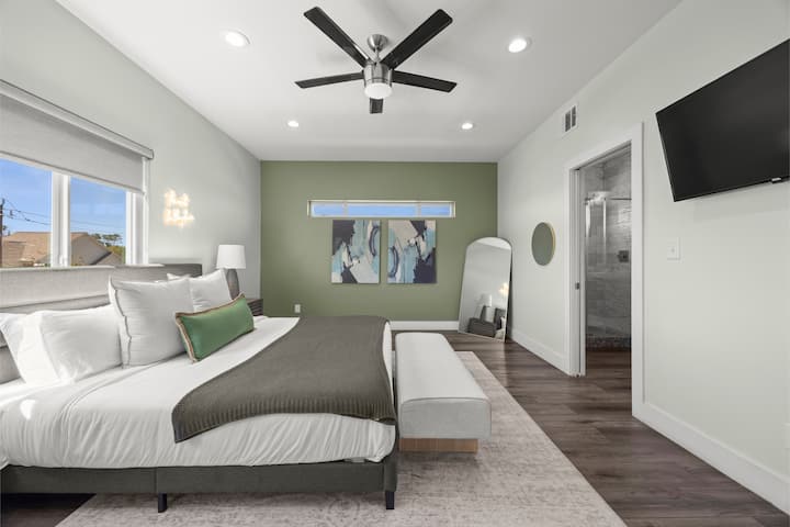 1f2e1a05-ce31-4ef3-a96f-aab04c008c97