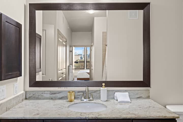 32ce8bd5-a7f6-46ea-83ff-5c8c06f73935