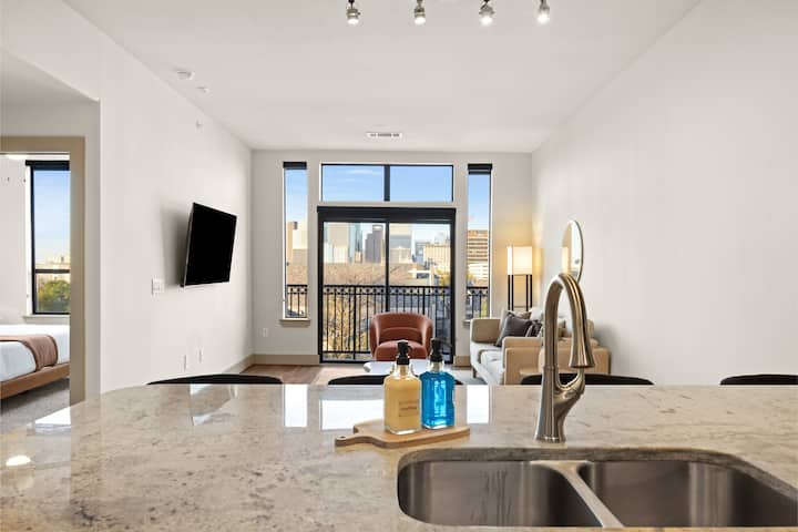 45e7fabf-2c76-44e4-8145-09d1c85e0b24