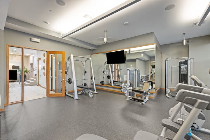 b463dc4c-c328-48c7-a141-512d28320081